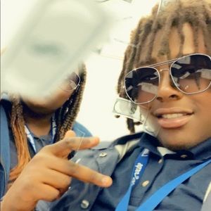 Meet your Posher, Edgar